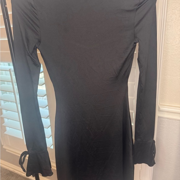 Princess Polly Dalzine Black Long Sleeve Mini Dress Size 2 - Picture 8 of 8